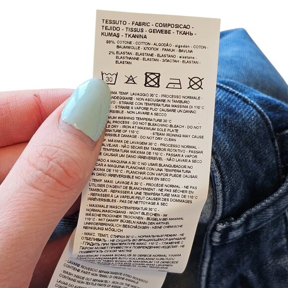 Emporio Armani Light Wash Blue Skinny Jean Sz 26 - Picture 8 of 8